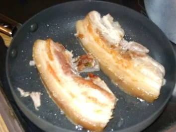 Schweinebauch gekocht und gebraten - Rezept - Bild Nr. 4