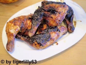 Rezept: Hähnchenschenkel mit Honig-Senf-Kruste Hähnchenschenkel mit Honig-Senf-Kruste - Rezept