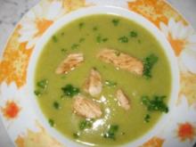 Kohlrabi-Broccoli-Suppe mit Putenstreifen - Rezept