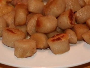 Rezept: Bröselknöpfle Bröselknöpfle - Rezept