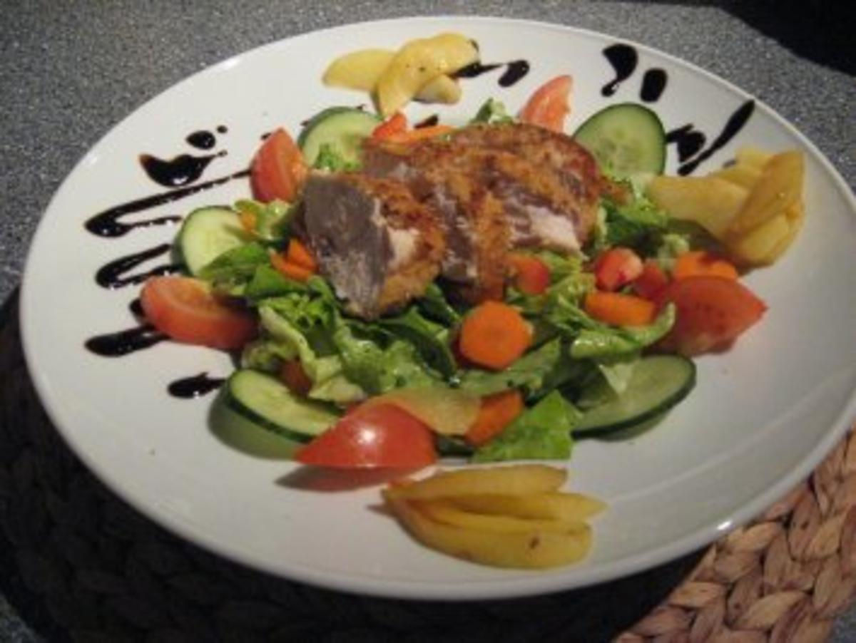 Wellness-Salat mit Putenbrust in Sesam - Rezept