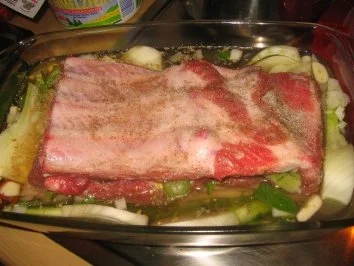 Fleisch: "Gespickter" Schweinebauch - Rezept - Bild Nr. 4