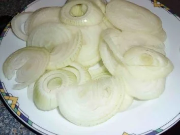 Backfisch mit Kartoffelbrei und Röstzwiebeln - Rezept - Bild Nr. 3