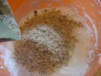 Rezept: Haselnussmakronen Bild Nr. 10 Haselnussmakronen - Rezept - Bild Nr. 10