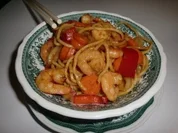 Chili-Garnelen mit gebratenen Nudeln - Rezept