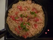 Rezept: Spaghetti mit Scampi u. Datteln Spaghetti mit Scampi u. Datteln - Rezept