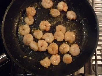 Spaghetti mit Scampi u. Datteln - Rezept - Bild Nr. 3