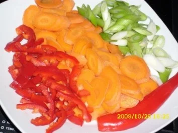 Resteküche: Sauer-scharfe Hähnchensuppe - Rezept - Bild Nr. 2