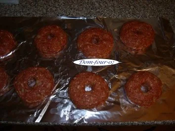 Frikadellen etwas aus Rinderhüfte und Schweinefilet,  mit Loch - Rezept - Bild Nr. 2