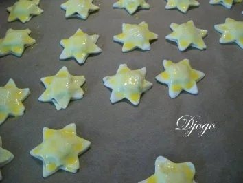 Rezept: Schoko Sterne Bild Nr. 5 Schoko Sterne - Rezept - Bild Nr. 5