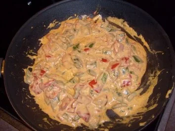 Nudeln in Peperoni- Paprika Sauce - Rezept