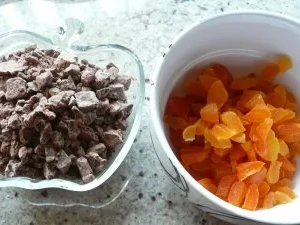 Schokobuchteln mit Aprikosen - Rezept - Bild Nr. 8