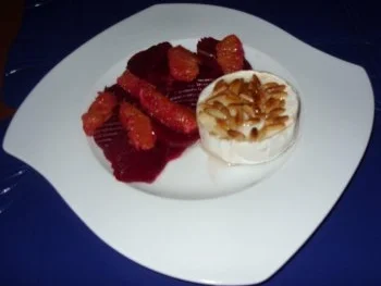 Rote-Beete-Orangen-Salat mit gegrilltem Camembert - Rezept - Bild Nr. 7