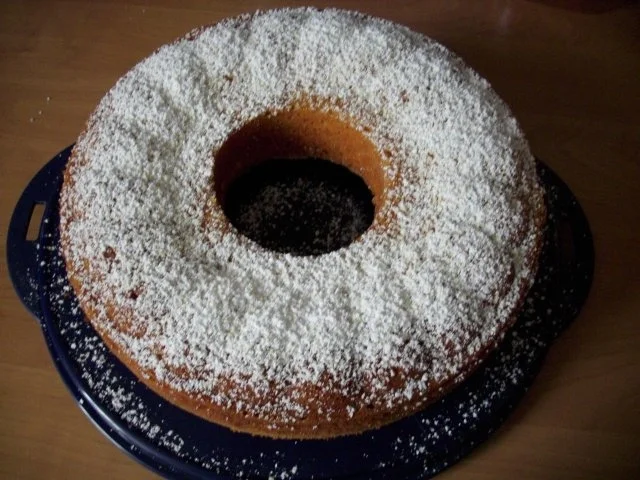 Rezept: Sahnerührkuchen Sahnerührkuchen - Rezept