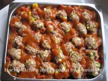 Rezept: Hackbällchen auf Paprikabett Bild Nr. 2 Hackbällchen auf Paprikabett - Rezept - Bild Nr. 2