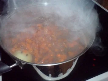 Rezept: Pochierte Pute mit Gemüse und Remouladensoße Bild Nr. 7 Pochierte Pute mit Gemüse und Remouladensoße - Rezept - Bild Nr. 7