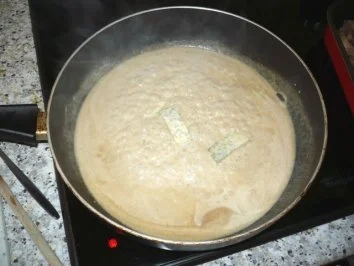 Schweinegsschnetzeltes mit Speck und Gorgonzolasoße - Rezept - Bild Nr. 3