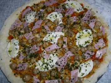 Rezept: Pizza Regina Bild Nr. 2 Pizza Regina - Rezept - Bild Nr. 2