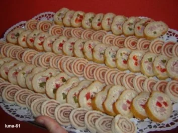 APPETITHÄPPCHEN - LACHSRÖLLCHEN - Rezept