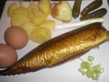 Kartoffelomelett mit Räucherfisch - Rezept