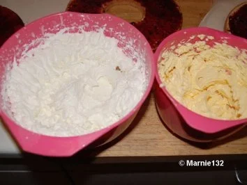 Rezept: Frankfurter Kranz - mal etwas leichter Bild Nr. 9 Frankfurter Kranz - mal etwas leichter - Rezept - Bild Nr. 9