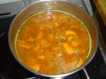 Kürbis-Kokos-Suppe mit Garnelen - Rezept - Bild Nr. 3