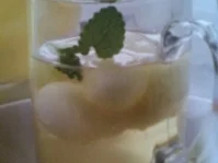 Rezept: Spritzige Melonen - Bowle Spritzige Melonen - Bowle - Rezept