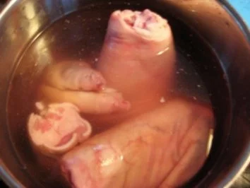 Rezept: meine " liebste Schweinerei " Schweinesülze -haltbar ! Bild Nr. 3 meine " liebste Schweinerei " Schweinesülze -haltbar ! - Rezept - Bild Nr. 3