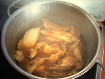 Rezept: Kaninchenragout, Wirsinggemüse und Schupfnudeln Bild Nr. 2 Kaninchenragout, Wirsinggemüse und Schupfnudeln - Rezept - Bild Nr. 2