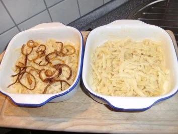 Rezept: Käsespätzle mit Röstzwiebeln Bild Nr. 2 Käsespätzle mit Röstzwiebeln - Rezept - Bild Nr. 2