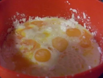 Rezept: Vanilleflammerie mit Himbeer - Granatapfelsauce Bild Nr. 5 Vanilleflammerie mit Himbeer - Granatapfelsauce - Rezept - Bild Nr. 5