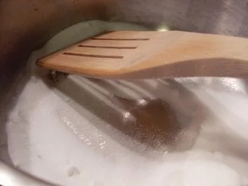 Rezept: Vanilleflammerie mit Himbeer - Granatapfelsauce Bild Nr. 9 Vanilleflammerie mit Himbeer - Granatapfelsauce - Rezept - Bild Nr. 9