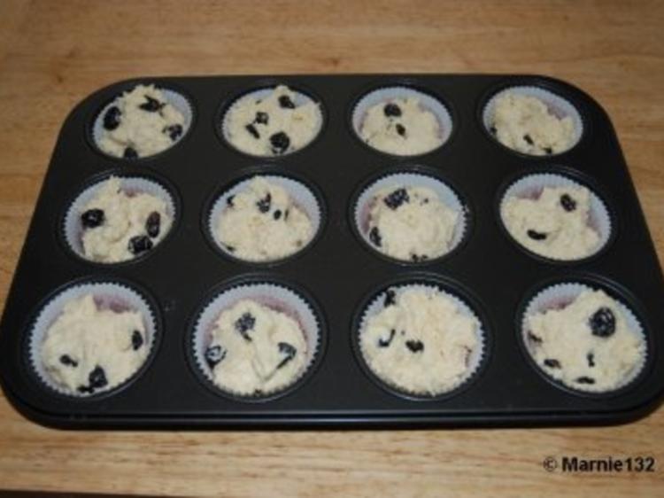 Quark-Rosinen-Muffin - Rezept mit Bild - kochbar.de