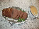 Hackbraten mit Steinpilzen und Rahmsoße - Rezept