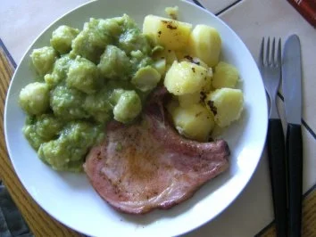 HAUPTGERICHT - Kasselerkotelett, Rosenkohl und Kartoffeln - Rezept