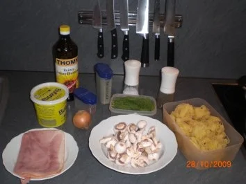 Rezept: Schinkennudeln mit Pilzen Bild Nr. 2 Schinkennudeln mit Pilzen - Rezept - Bild Nr. 2