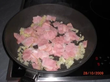 Rezept: Schinkennudeln mit Pilzen Bild Nr. 3 Schinkennudeln mit Pilzen - Rezept - Bild Nr. 3