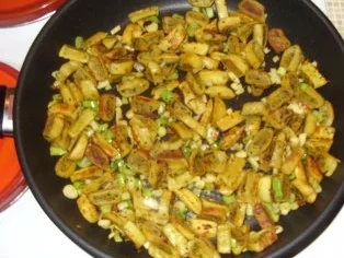 Gebratene Mini-Maultaschen auf Feldsalat - Rezept - Bild Nr. 4