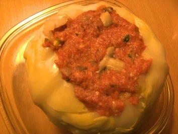 Rezept: Verschiedenes: Gefüllter Weißkohl Bild Nr. 3 Verschiedenes: Gefüllter Weißkohl - Rezept - Bild Nr. 3