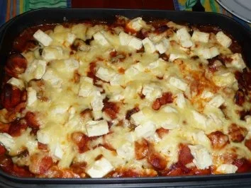 Wurstgulasch auf Gnocchi überbacken - Rezept - Bild Nr. 12
