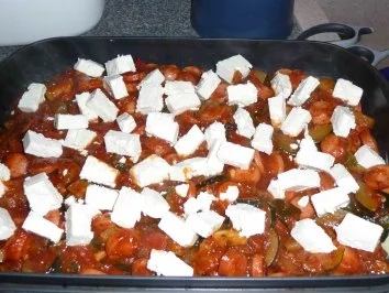 Wurstgulasch auf Gnocchi überbacken - Rezept - Bild Nr. 11