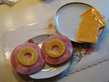 Toast mit Schinken und Ananas - Rezept - Bild Nr. 4