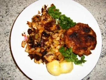 Rezept: Wirsinggemüse mit getrockneten Tomaten Wirsinggemüse mit getrockneten Tomaten - Rezept