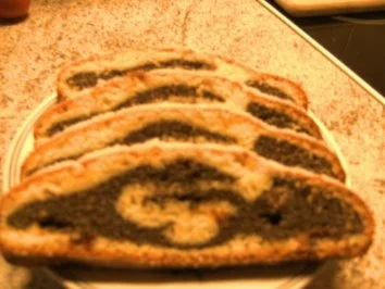 Rezept: Mohnstollen Mohnstollen - Rezept