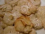 Mandelkringel mit Mandarinenaroma - Rezept