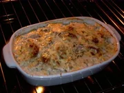 Putenschnitzel mit frischen Champignons und Kräutersauce - Rezept