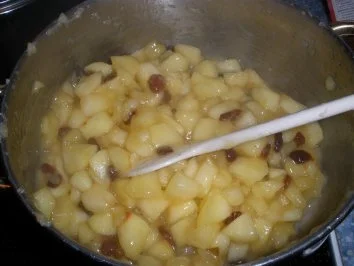 Rezept: Gedeckter Apfelkuchen Bild Nr. 3 Gedeckter Apfelkuchen - Rezept - Bild Nr. 3