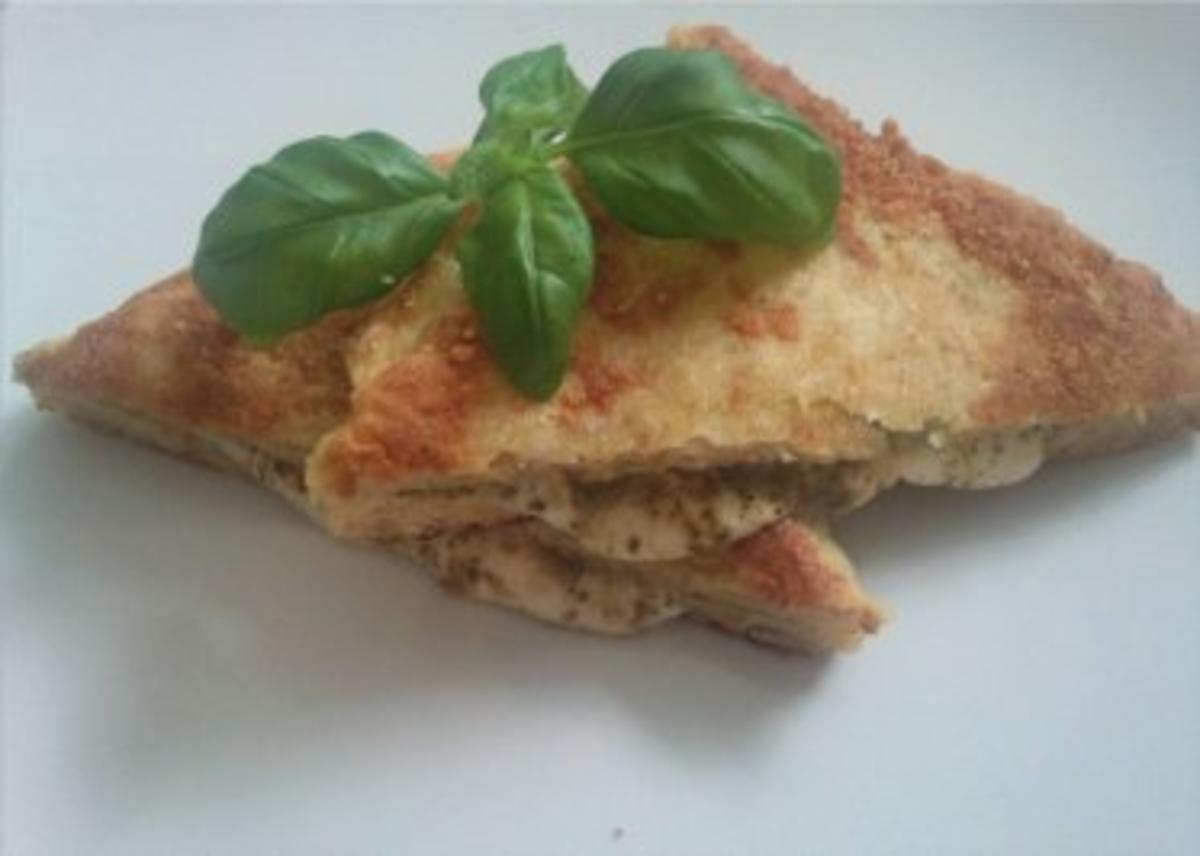 ** Snacks & Quickies ** Mozzarella in Carozza - Rezept