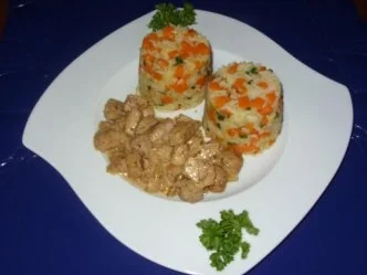 Filetgeschnetzeltes mit Gemüsereis und Senfsahnesoße - Rezept - Bild Nr. 6