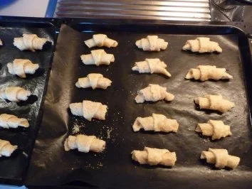 Walnusshörnchen - Rezept - Bild Nr. 5